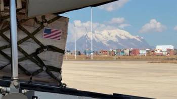 Estados Unidos envía asistencia militar y humanitaria a Bolivia en un nuevo gesto de acercamiento bilateral