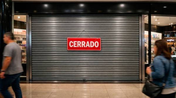 Cierran casi mil empresas en julio y la caída acumulada supera las 32.000 desde la asunción de Milei