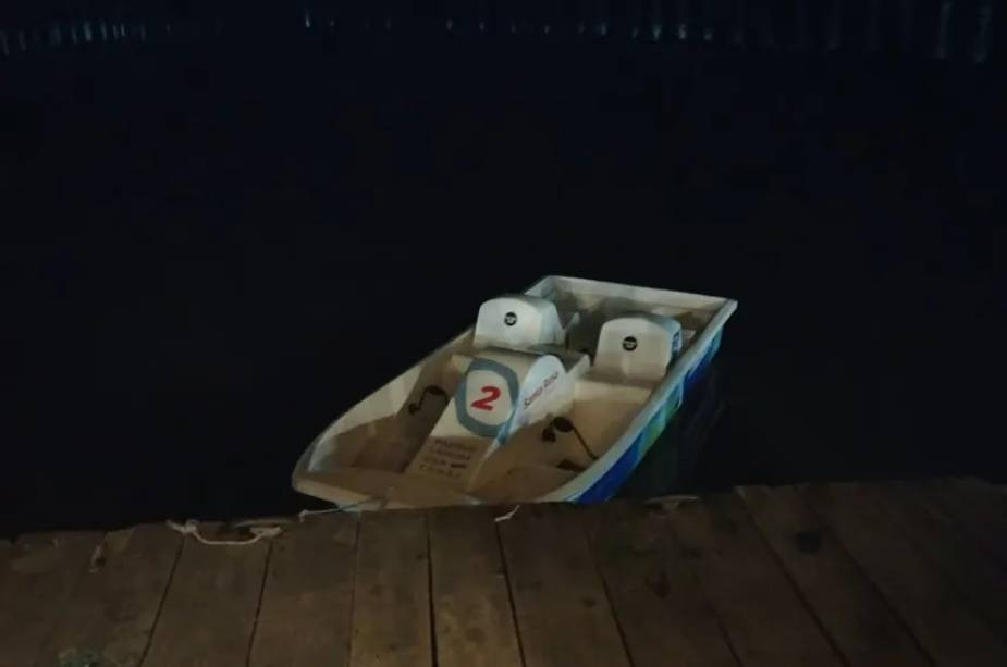 Demoraron a tres personas que navegaban en un bote municipal a la madrugada en la Laguna Don Tomás