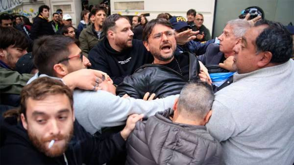 Le soltaron la mano en la Cámara: confirmaron el procesamiento de Juan Grabois por la toma del Instituto Perón