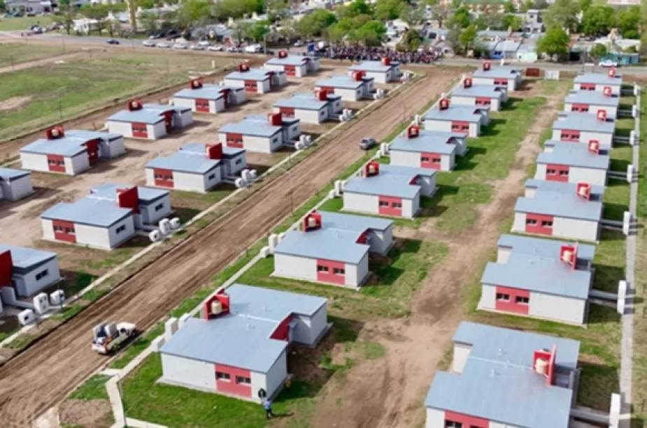 Registran una baja del 10% en el cobro de cuotas de viviendas del IPAV por el impacto económico