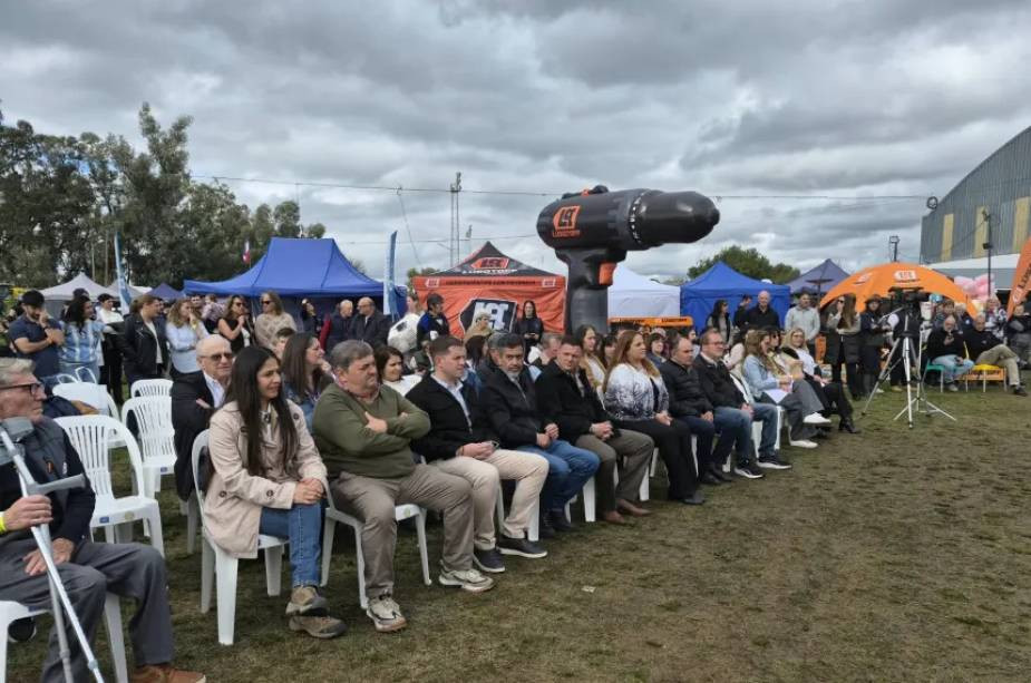 Comenzó la 17ª edición de la Expo Castex con fuerte presencia productiva e institucional
